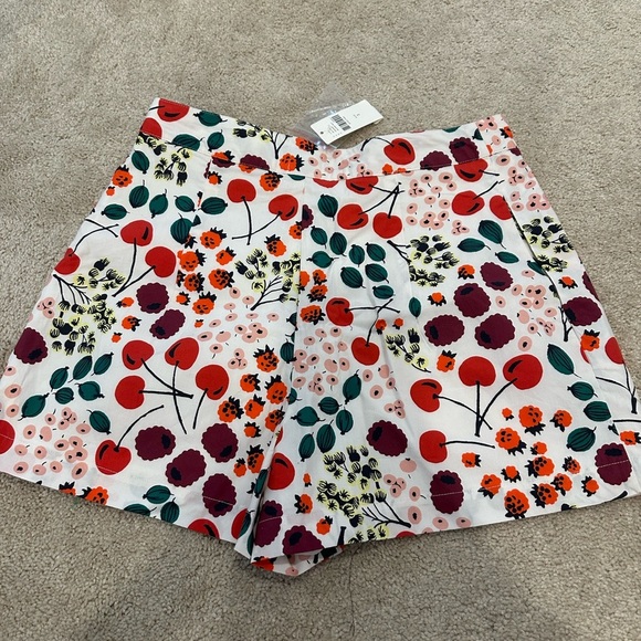 Maeve by Anthropologie Pleated Poplin Shorts in Red Pattern 2 NWT - Picture 6 of 6